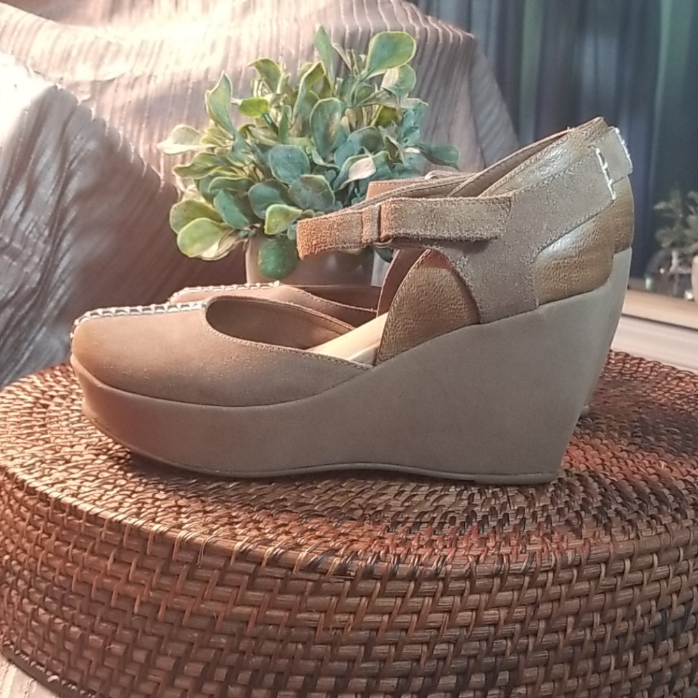Antelope womens suede/leather wedges - Picture 4 of 4